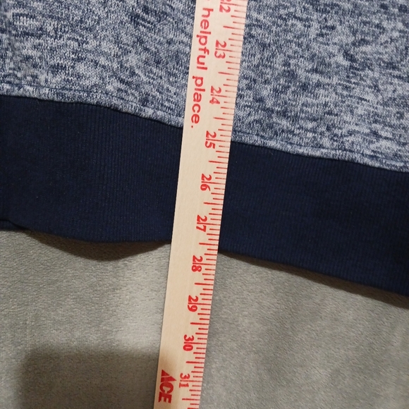 FB Women's Blue Gray Colorblock Long Sleeve Sweater - Picture 4 of 5